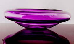 Einert wide glass bowl in shades of purple